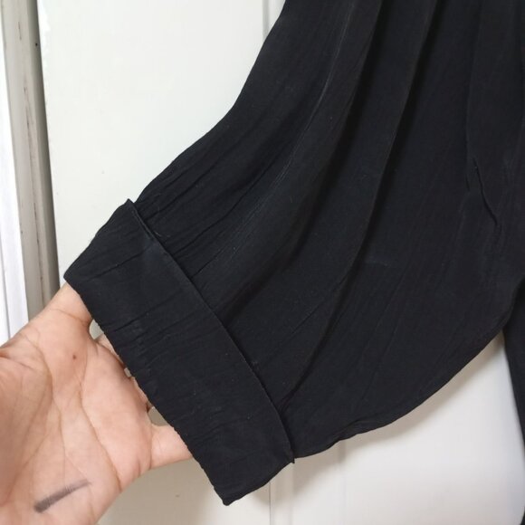 Ivana Beni Black Button-Up Blouse Size (S) 44 V-Neck Tie Waist 3/4 Sleeves - Picture 8 of 11